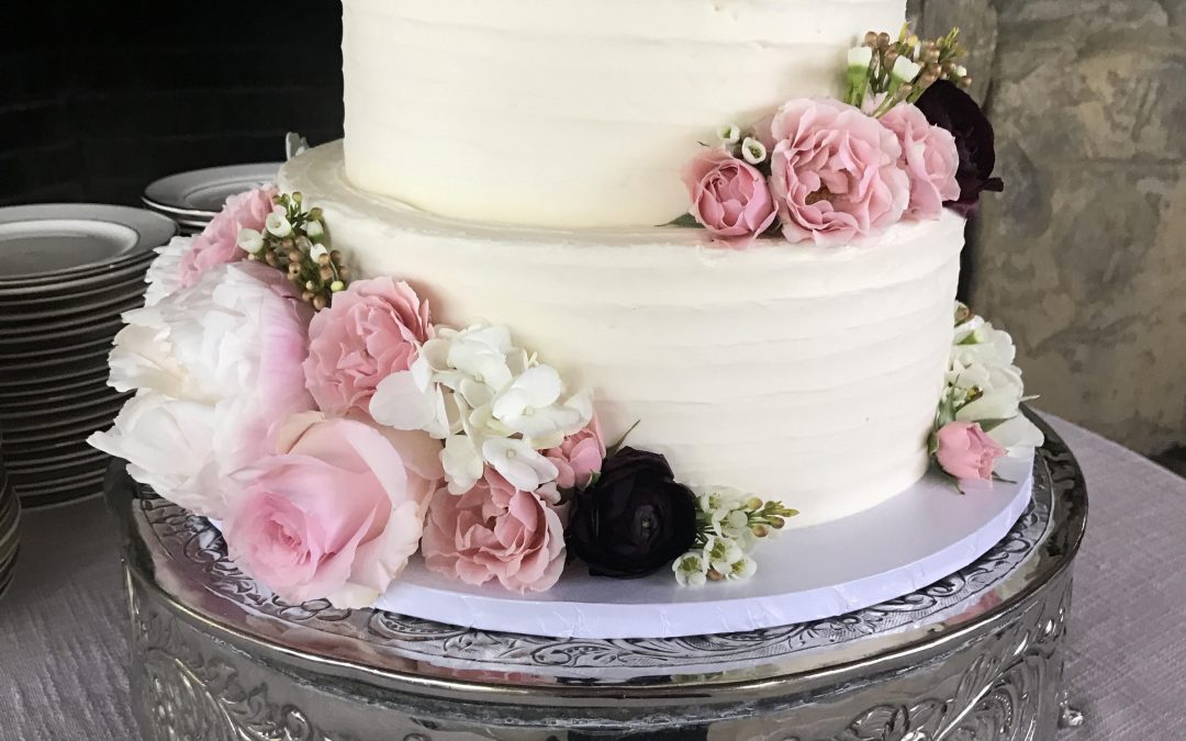 5 Honest Tips From A Baker On Choosing A Wedding Cake