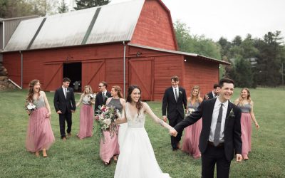Honeysuckle Hill: A Classic Venue for Any Bride